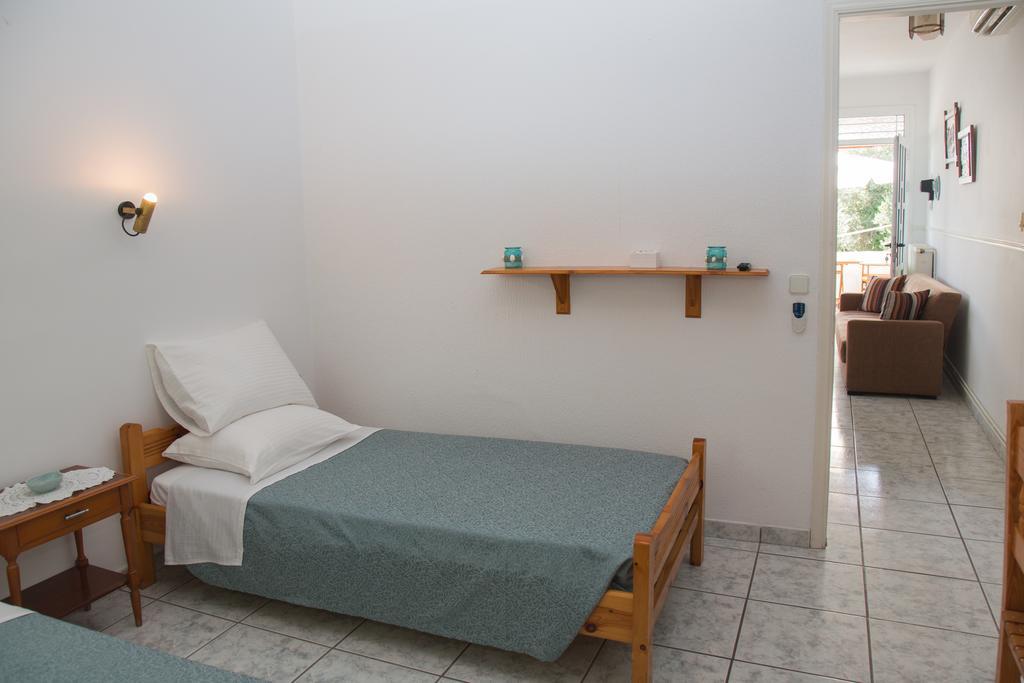 Apartments Margarita Kaizer Bridge Achilleion Экстерьер фото